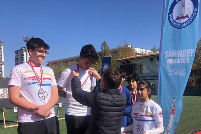 SANKO Okulları öğrencilerinin okçuluk başarısı
