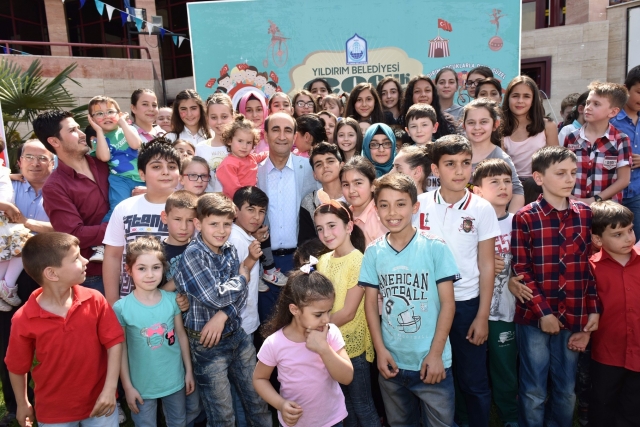 GENÇ DOSTU ŞEHİR YILDIRIM