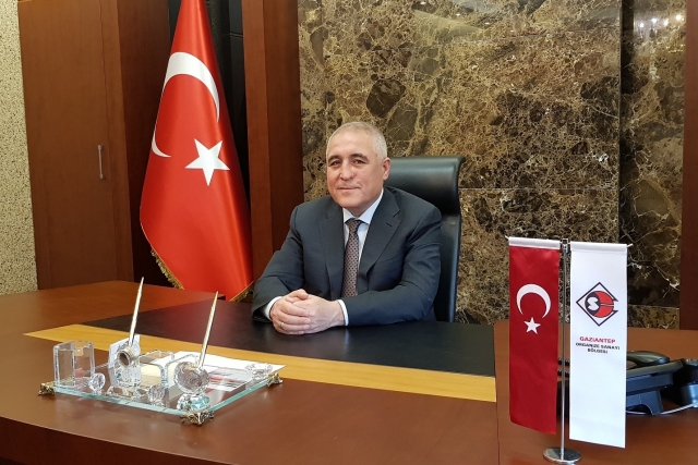 “Sanayinin kahramanlarını kutluyoruz”