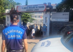 Şahinbey zabıta ekipleri LGS'de öğrencilerin yanında oldu