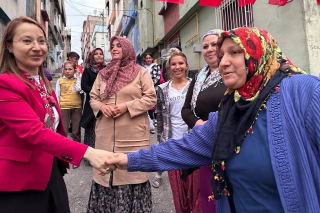 Derya Bakbak’a gün yetmiyor.